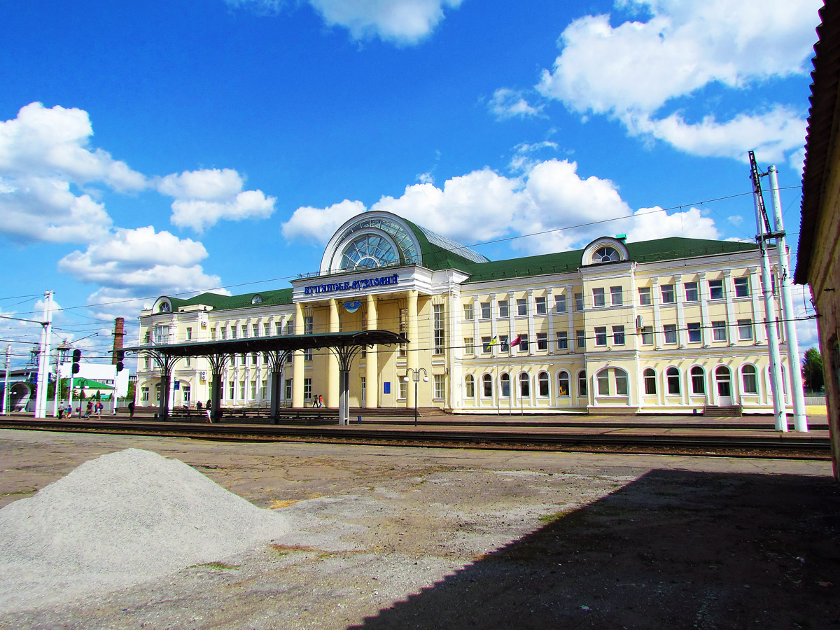 Купянск-Узловой, Улица Печерицы, 2А