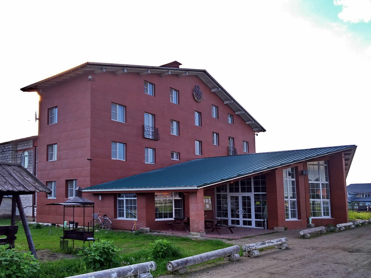 Pereslavsky District, other localities, д. Свечино, ? Гостиница КСК