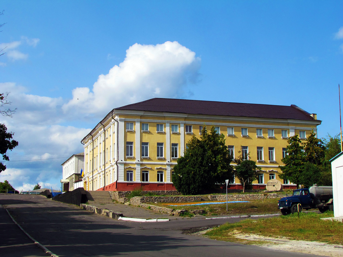 Купянск, Проспект Конституции, 2