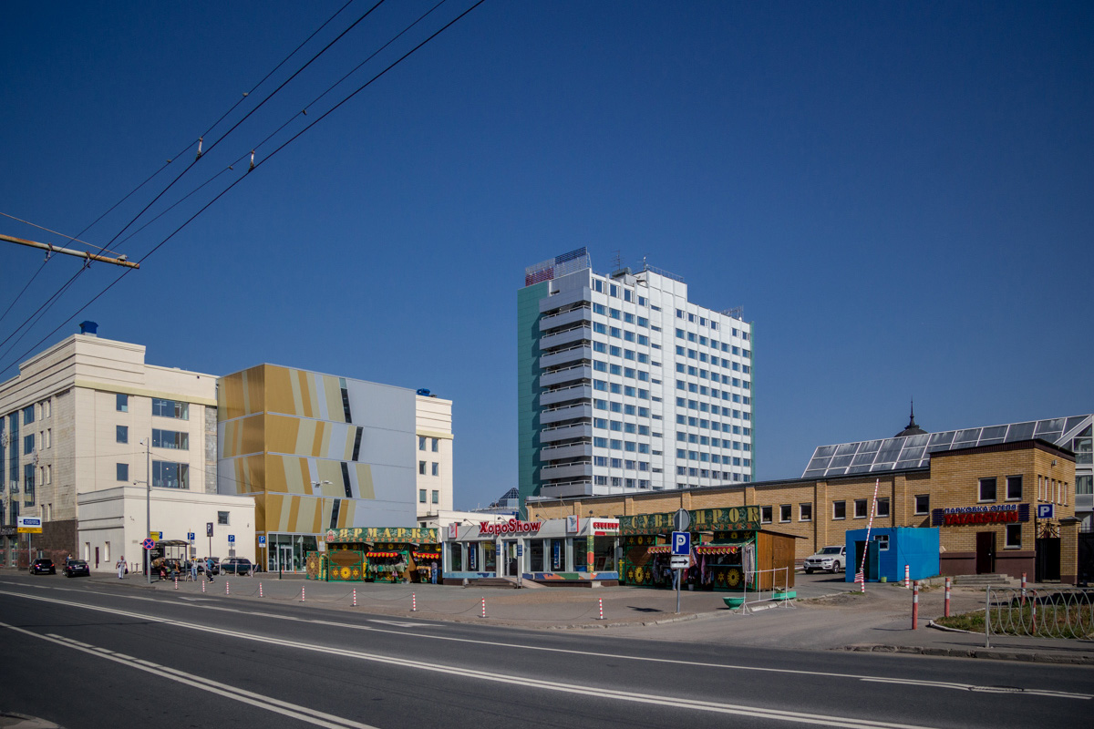 Казань, Улица Пушкина, 2; Улица Пушкина, 4; Улица Островского, 49
