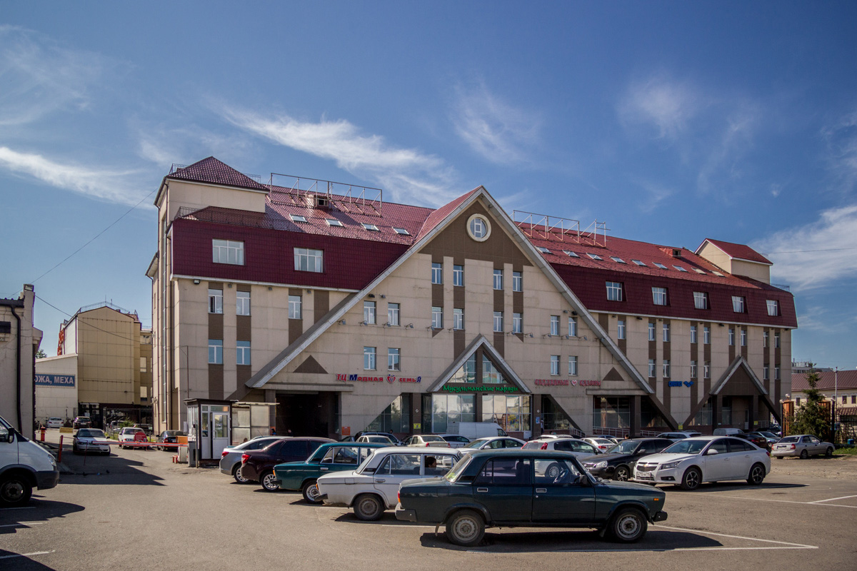 Казань, Улица Бурхана Шахиди, 17