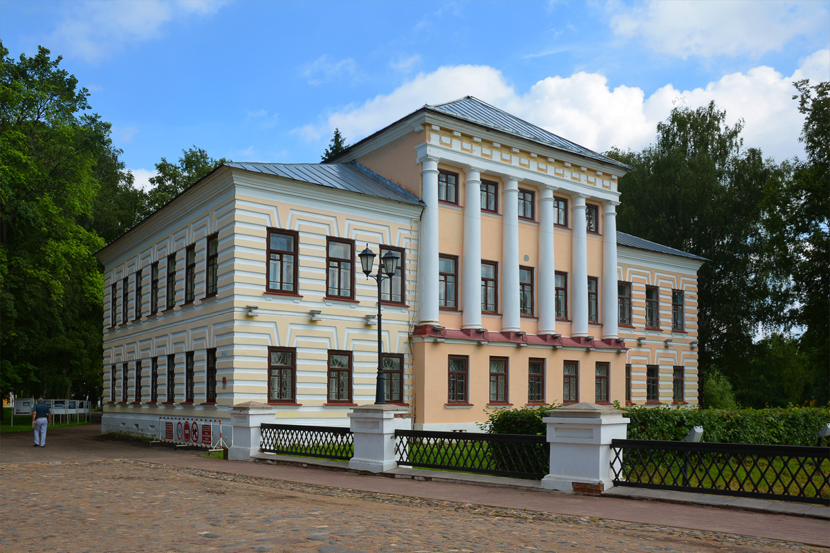 Uglich, Кремль, 1