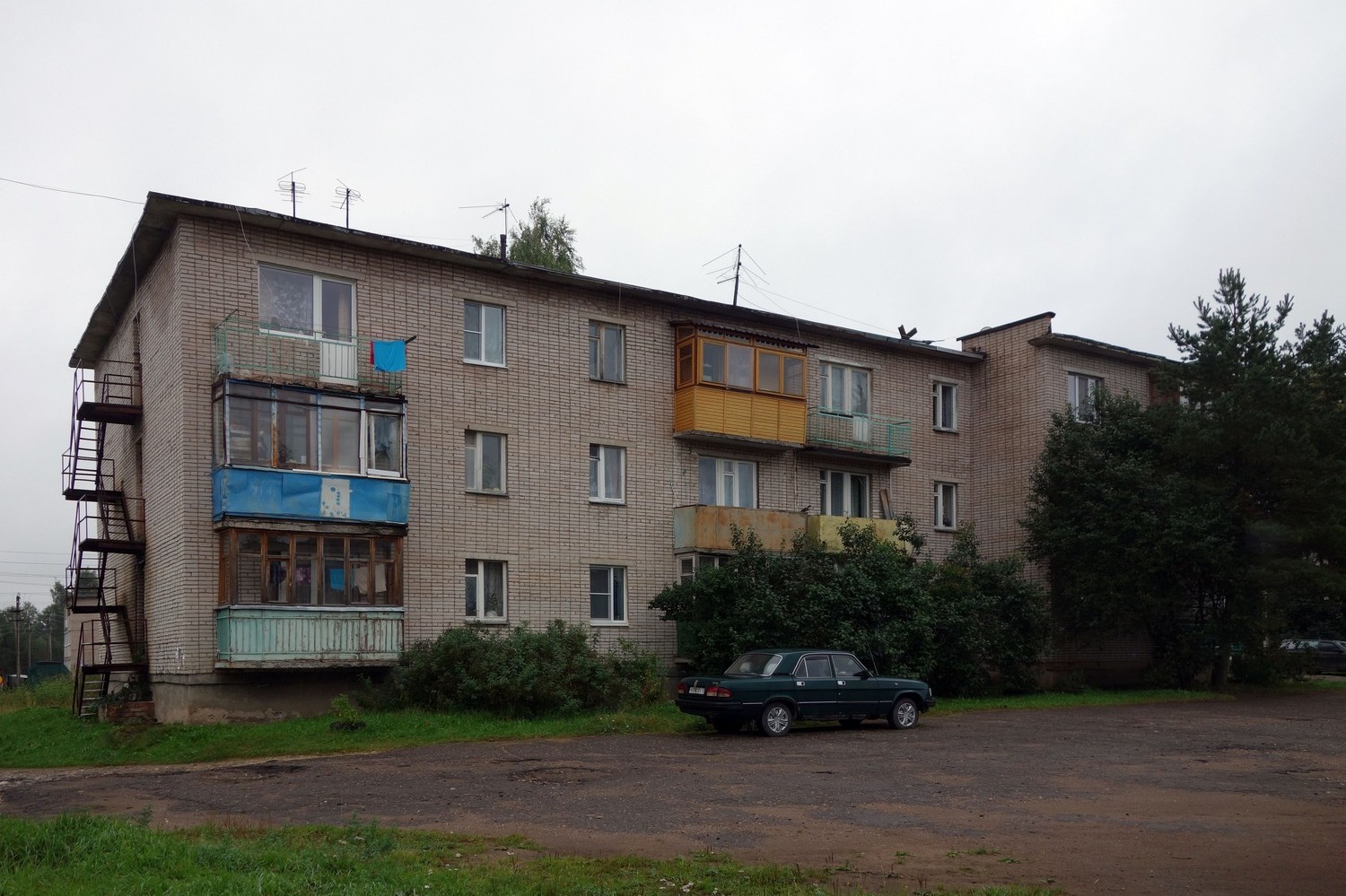 Боровичи, Садовая улица, 28