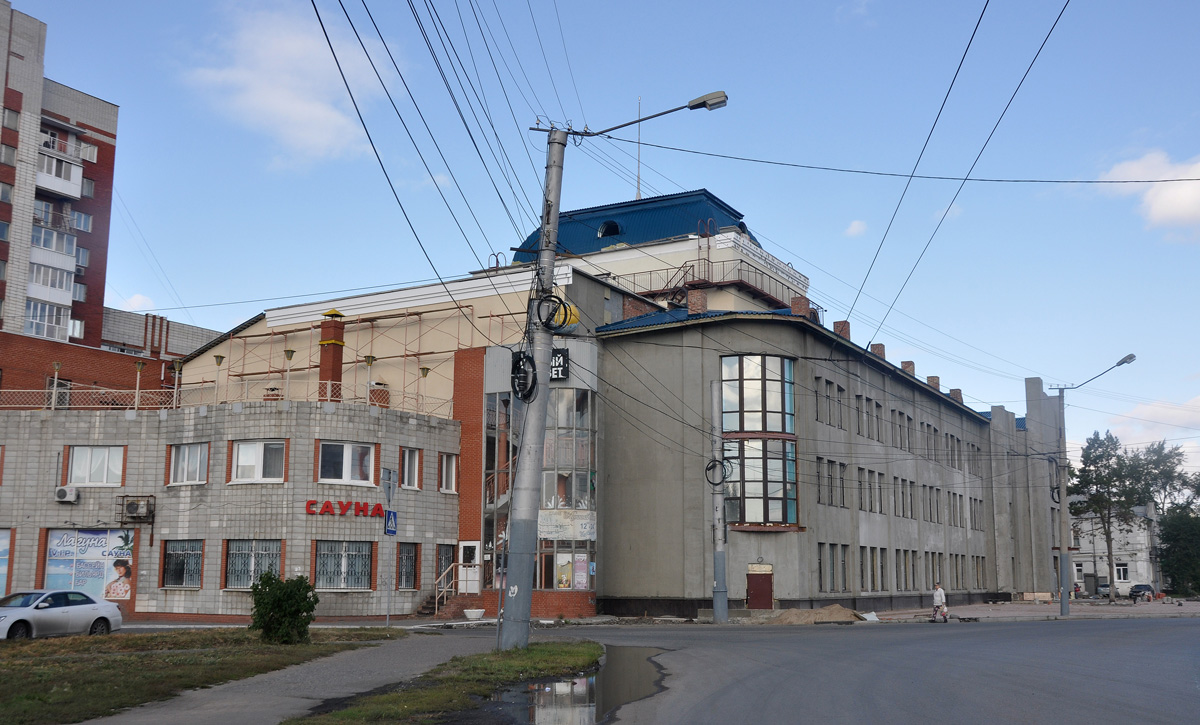 Омск, Улица Богдана Хмельницкого, 236