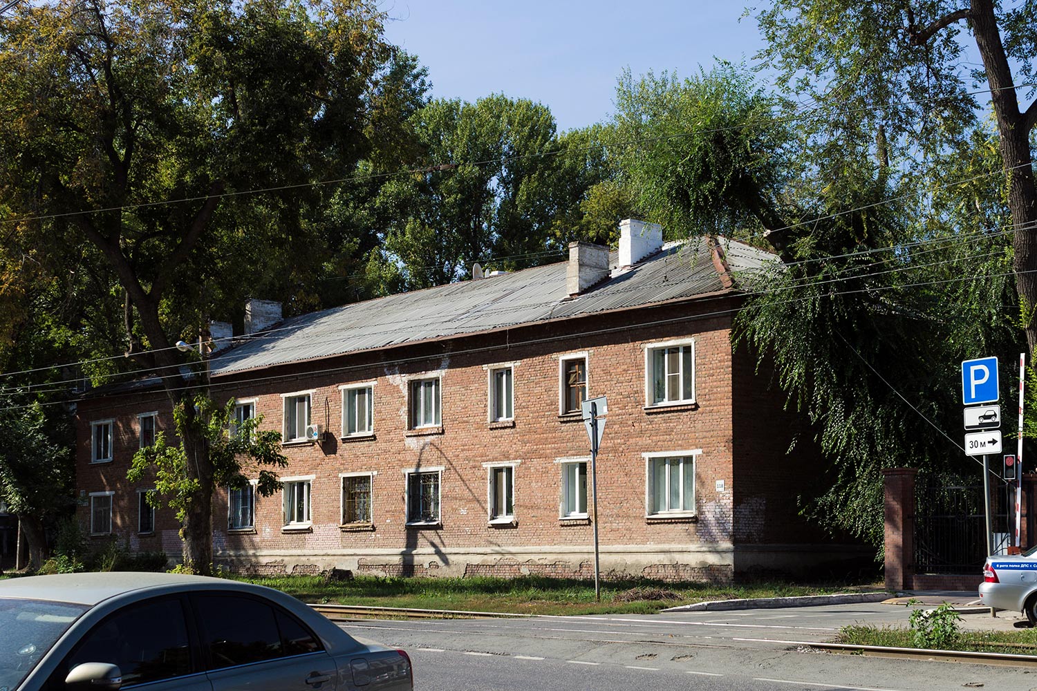 Самара, Улица Калинина, 81 / Ставропольская улица, 118