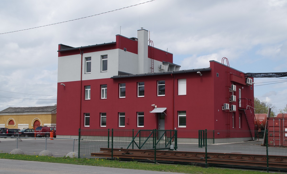 Раквере, Jaama puiestee, 10