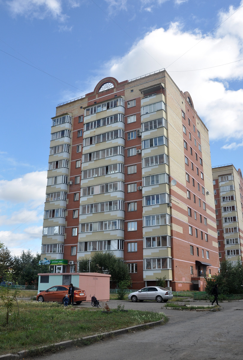 Омск, Улица 7-я линия, 190/2; Улица 7-я линия, 190/2*