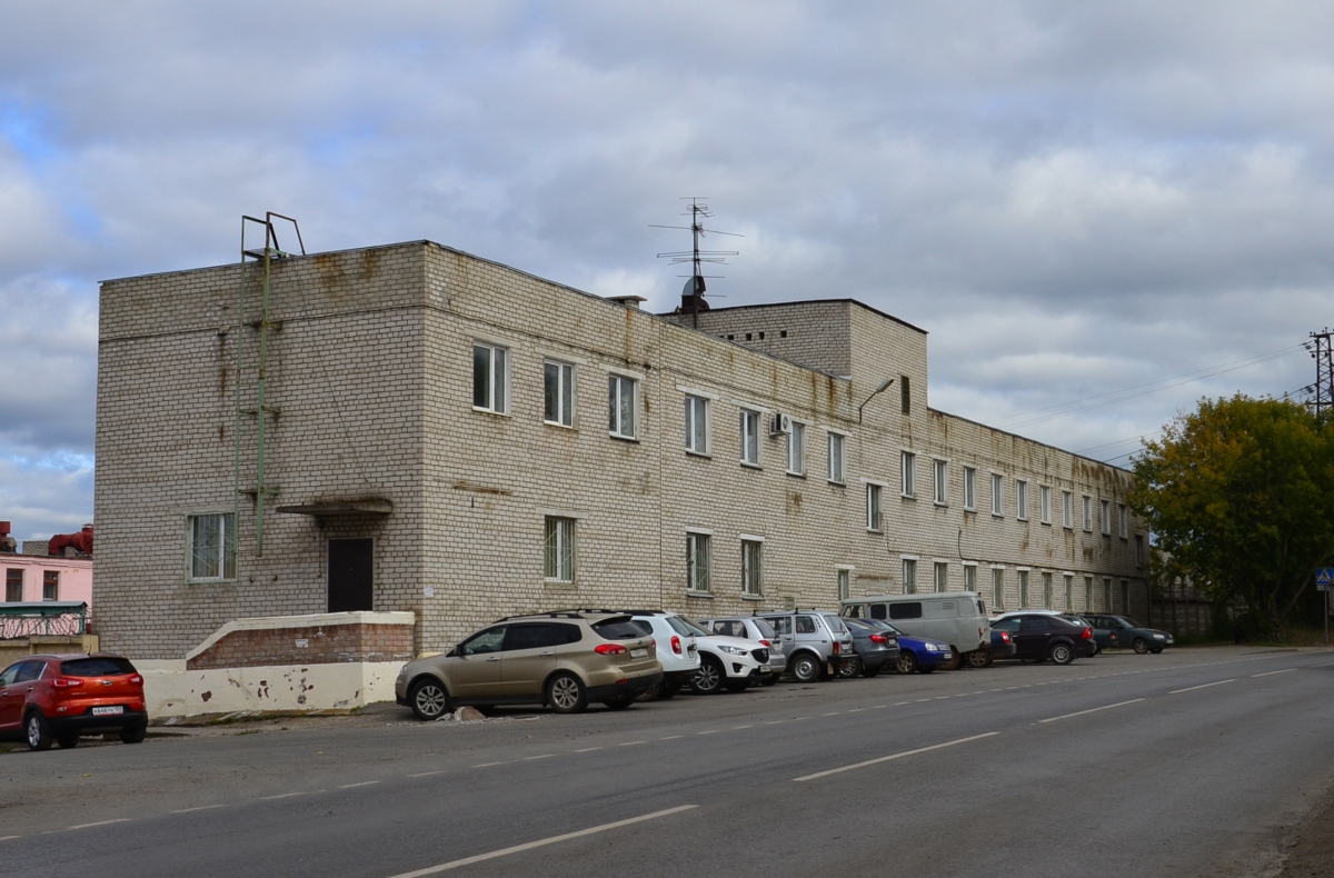 Пермь, Улица Барамзиной, 13