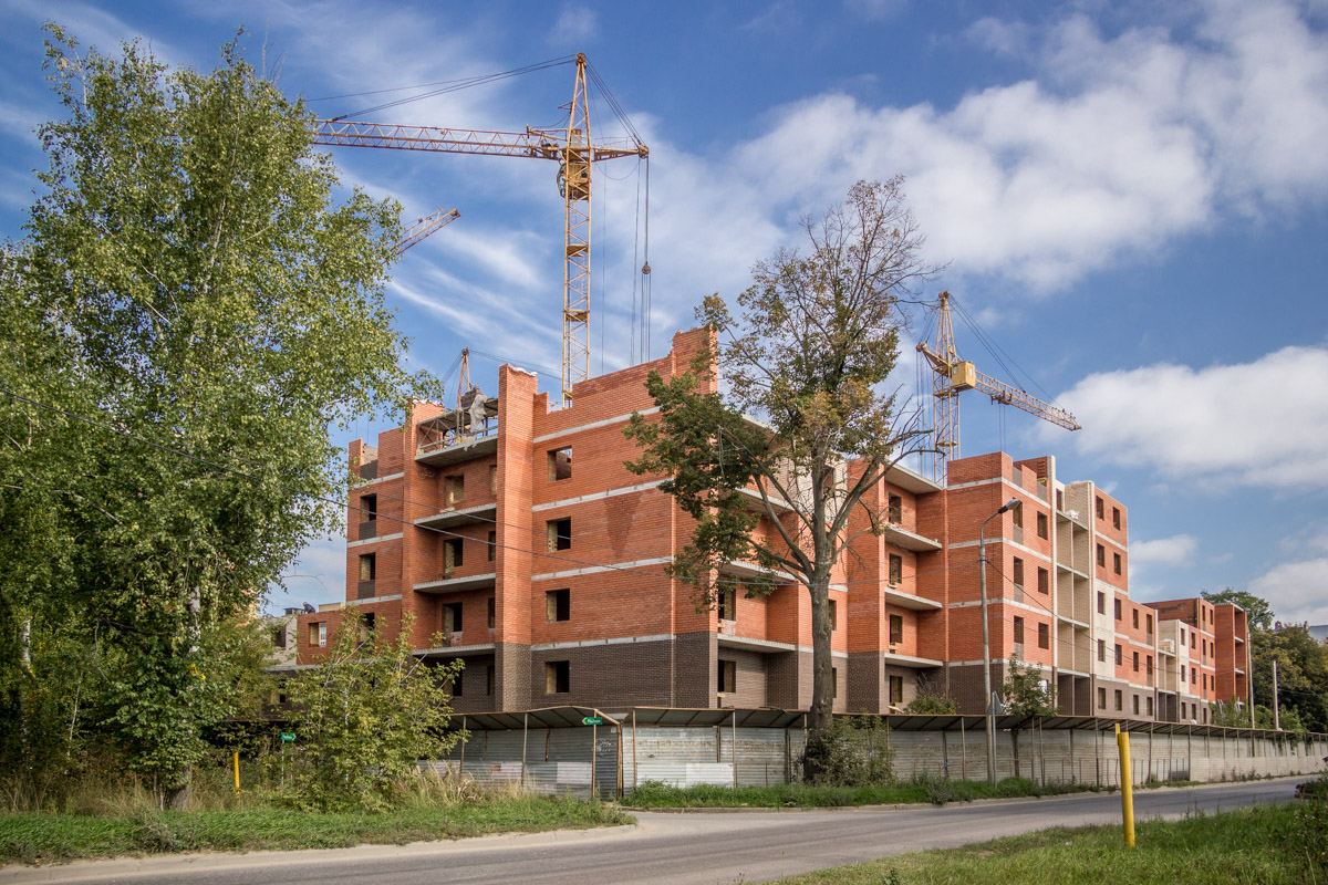 Казань, Улица Рауиса Гареева, 90 корп. 1