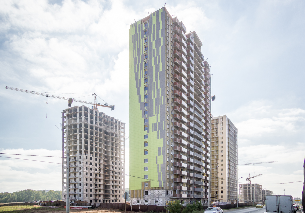 Казань, Улица Рауиса Гареева, 111 корп. 2; Улица Рауиса Гареева, 107; Улица Рауиса Гареева, 109