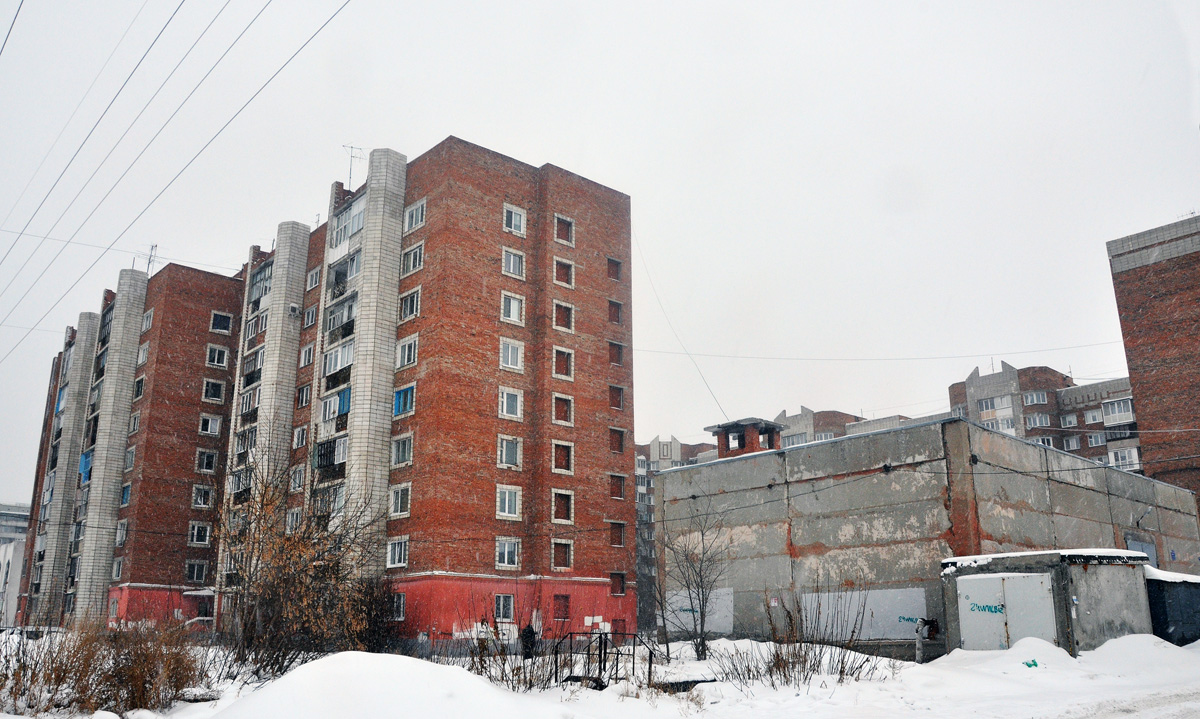 Омск, Улица Кирова, 26; Улица Кирова, 26*