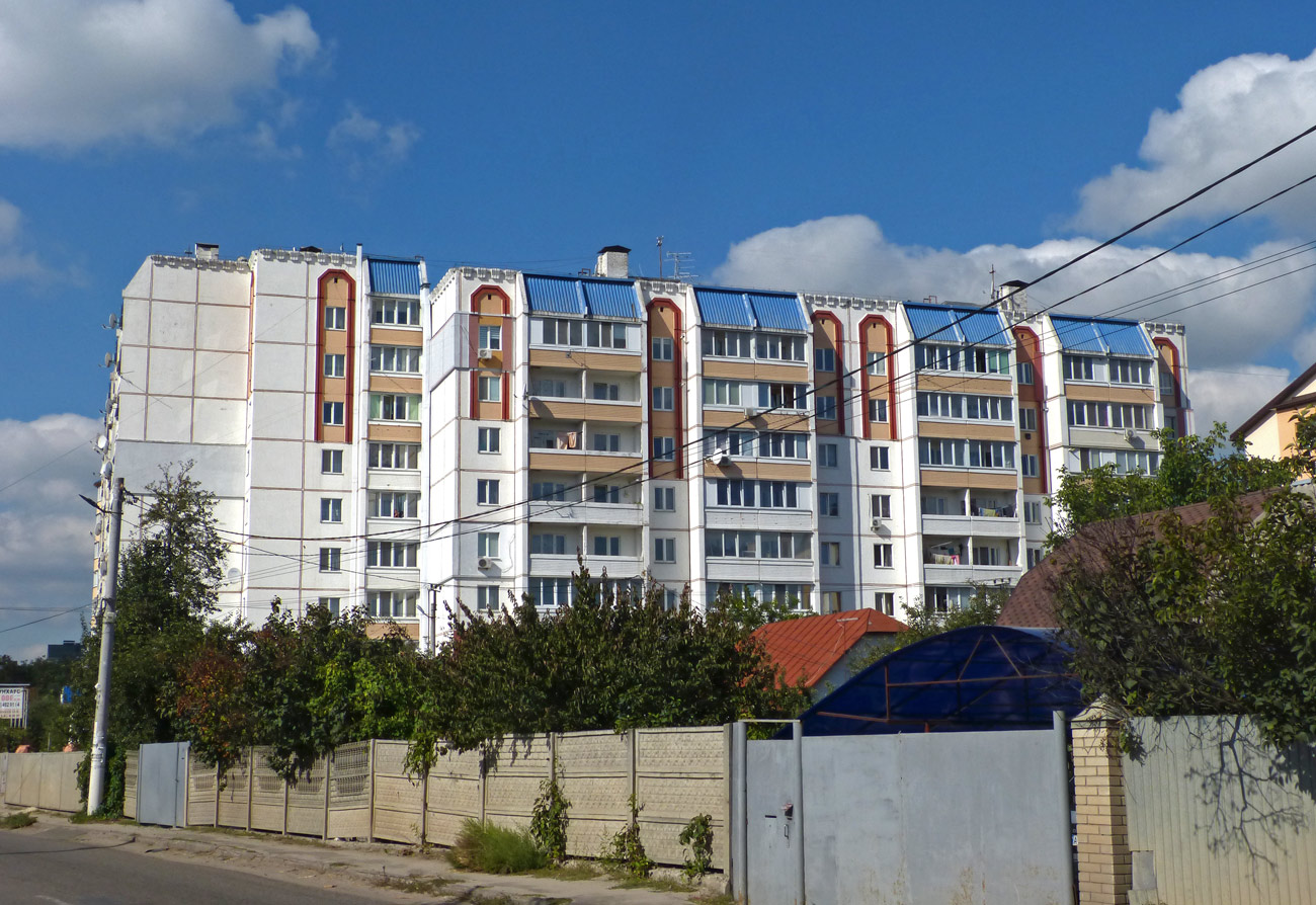 Киево-Святошинский район, прочие н.п., с. Тарасовка, улица Тараса Шевченко, 11; с. Тарасовка, улица Тараса Шевченко, 13