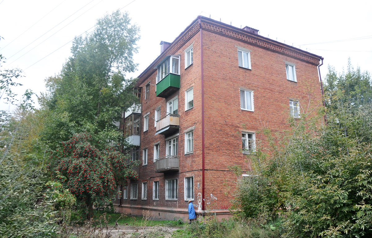 Омск, Улица 8-я линия, 180а