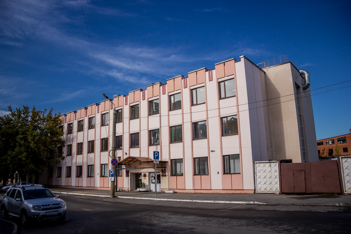 Казань, Улица Фатыха Карима, 14 / Улица Габдуллы Тукая, 67