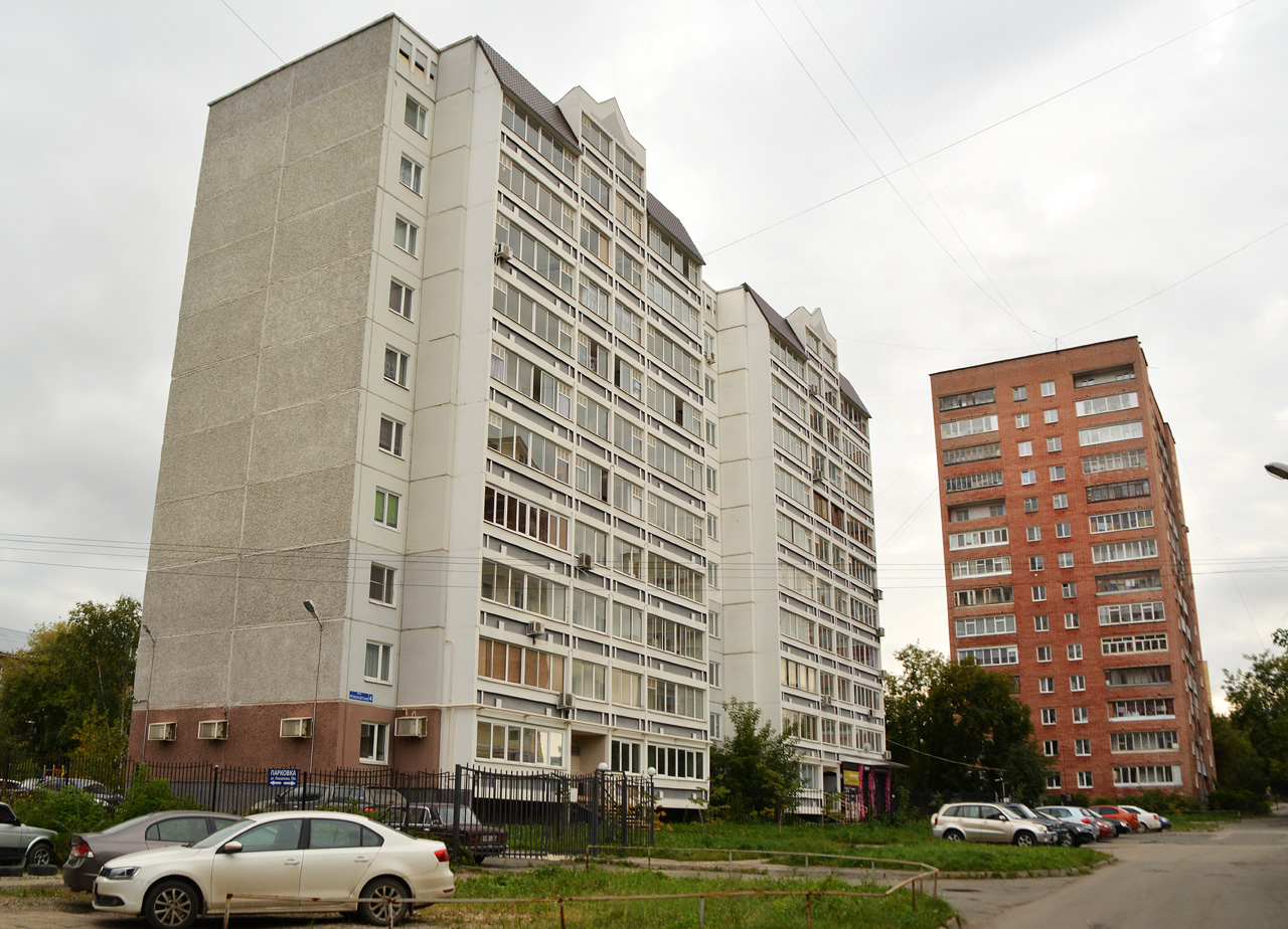 Пермь, Кронштадтская улица, 4; Улица Плеханова, 63А