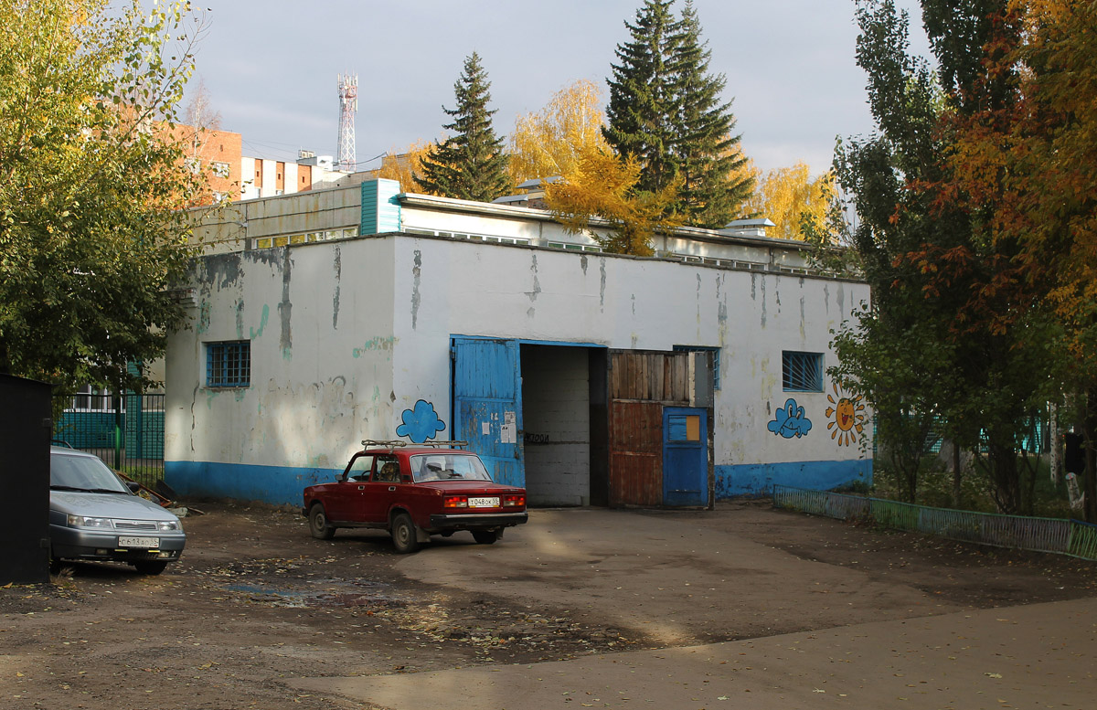 Омск, Спортивная улица, 74 *