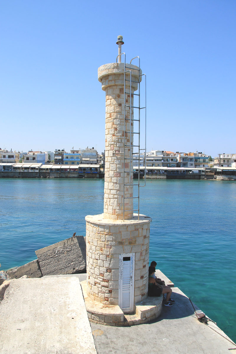 Лимин-Херсонису, Φάρος