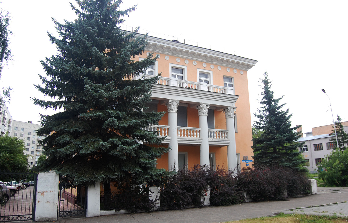 Омск, Спартаковская улица, 13