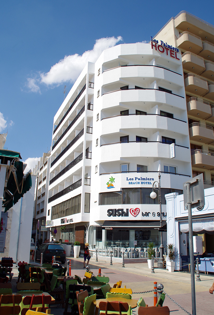 Ларнака, Athens / Evathias Pieridou