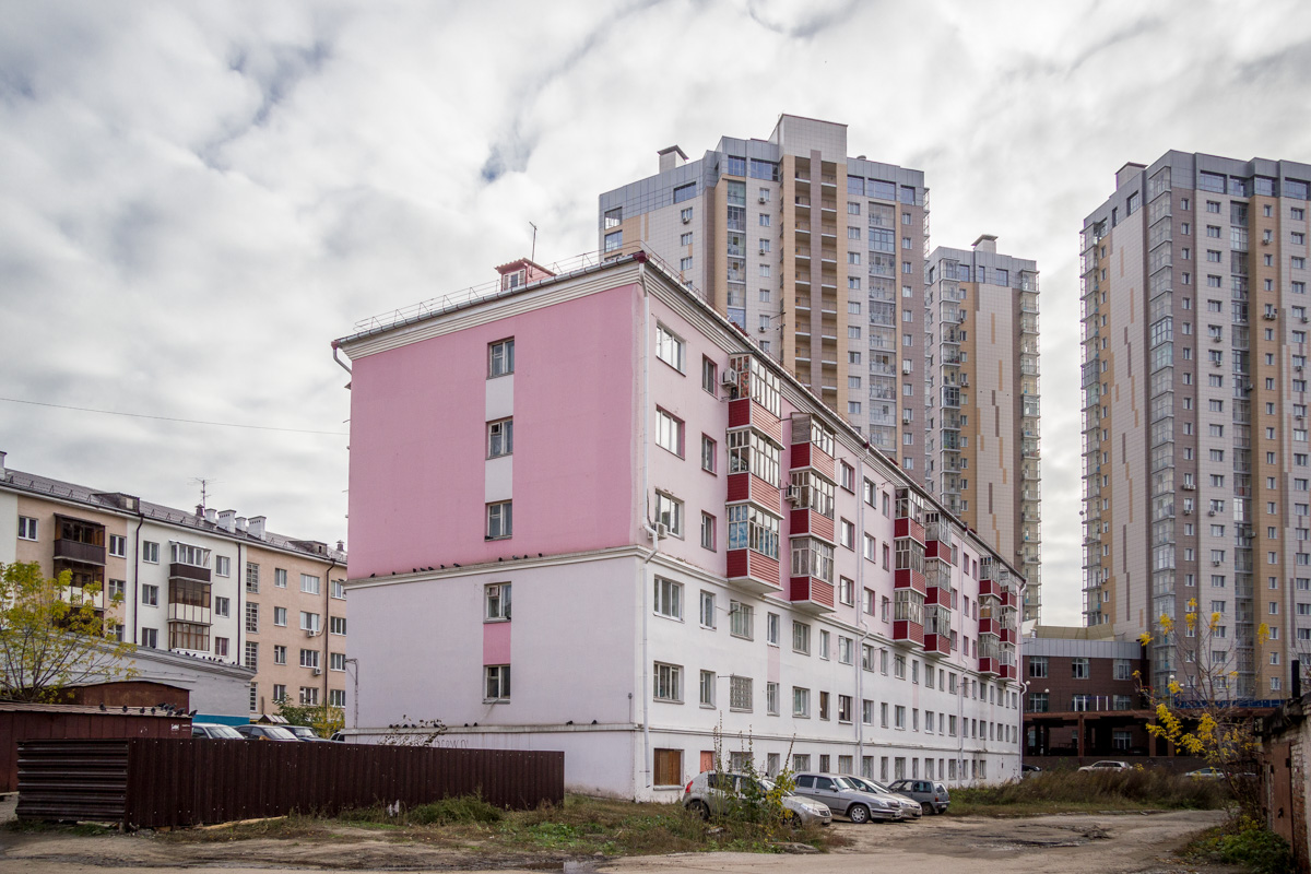 Kasan, Улица Павлюхина, 110А