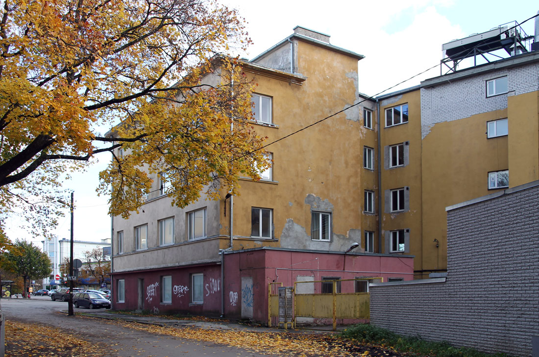 Tallinn, Pärnu maantee, 328