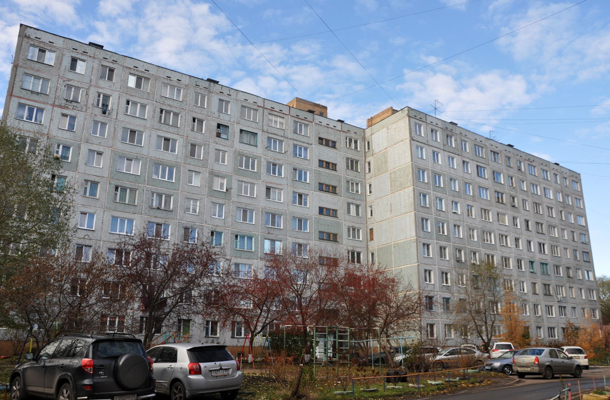 Омск, Улица Суровцева, 102