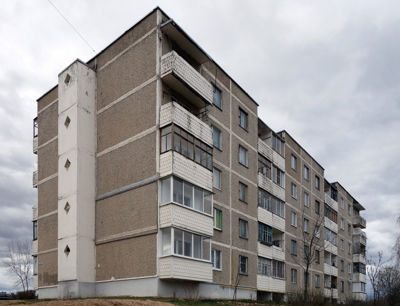 Остров, Микрорайон Строитель, 18
