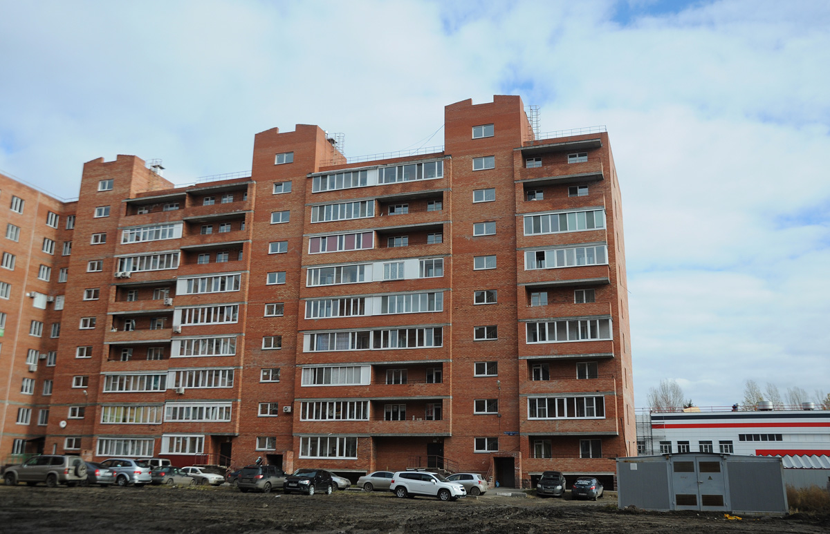 Omsk, Космический проспект, 20 корп. 7; Космический проспект, 20/2