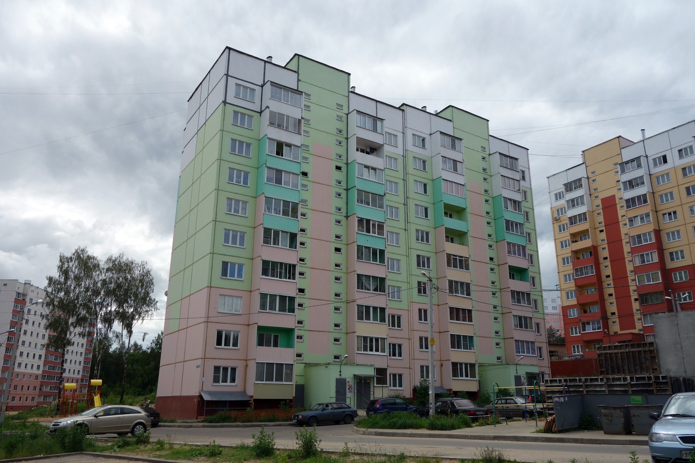 Смоленск, Улица Валентины Гризодубовой, 1Б