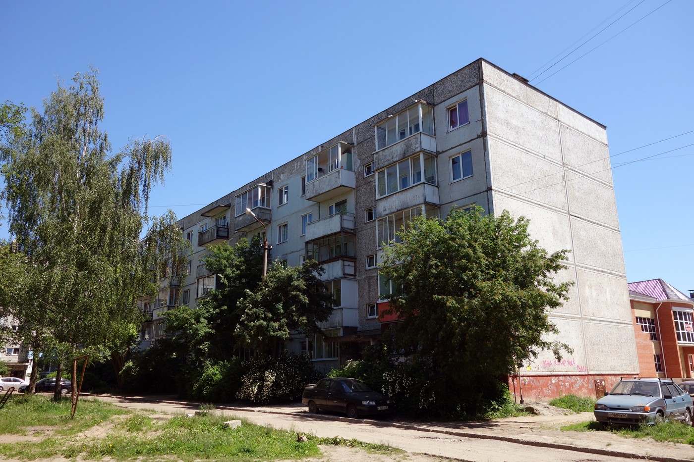 Смоленск, Улица Петра Алексеева, 12