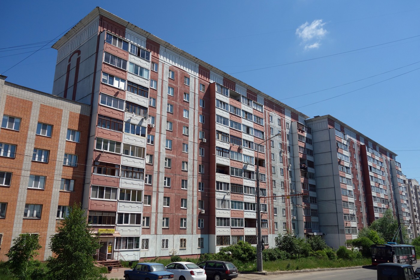 Смоленск, Улица Попова, 110 корп. 1; Улица Попова, 110 корп. 2