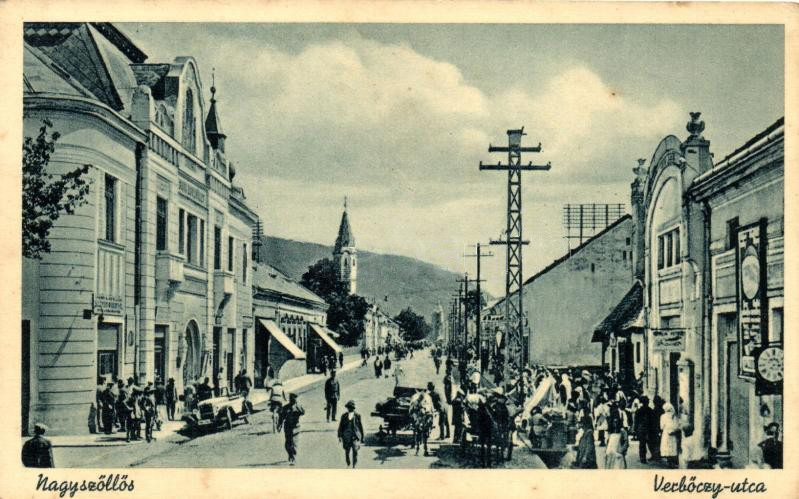 Виноградов, Улица Мира, 16; Станционная улица, 2 / Улица Мира