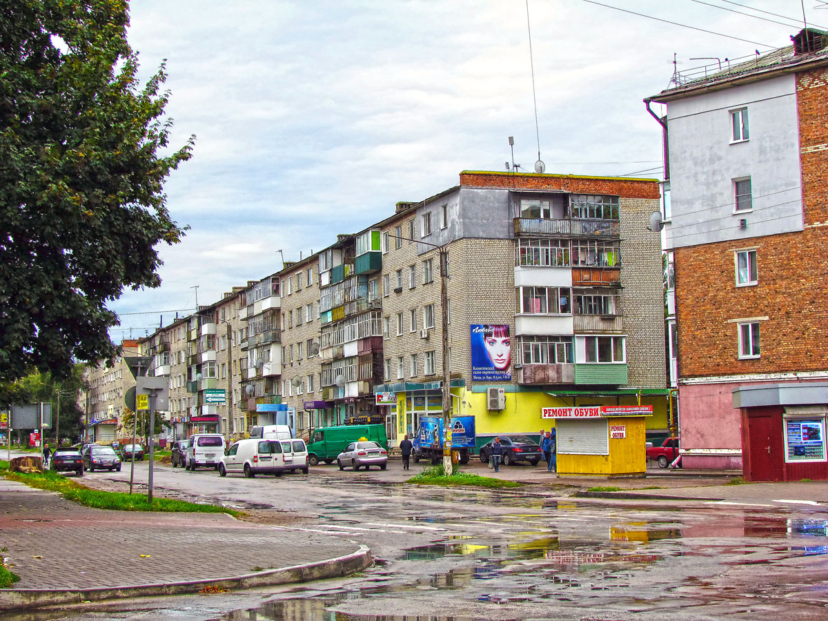 Шостка, Улица Мира, 2