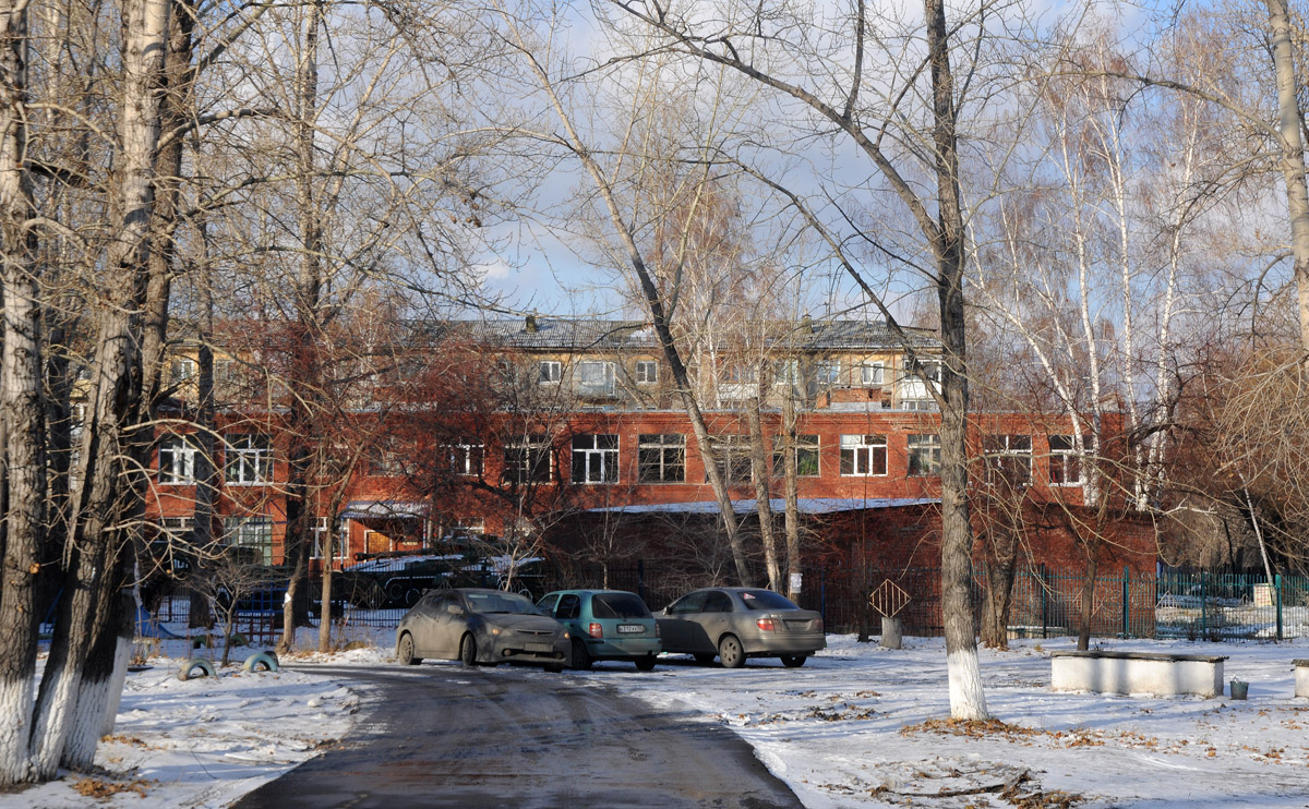 Омск, Улица Петра Осминина, 16а