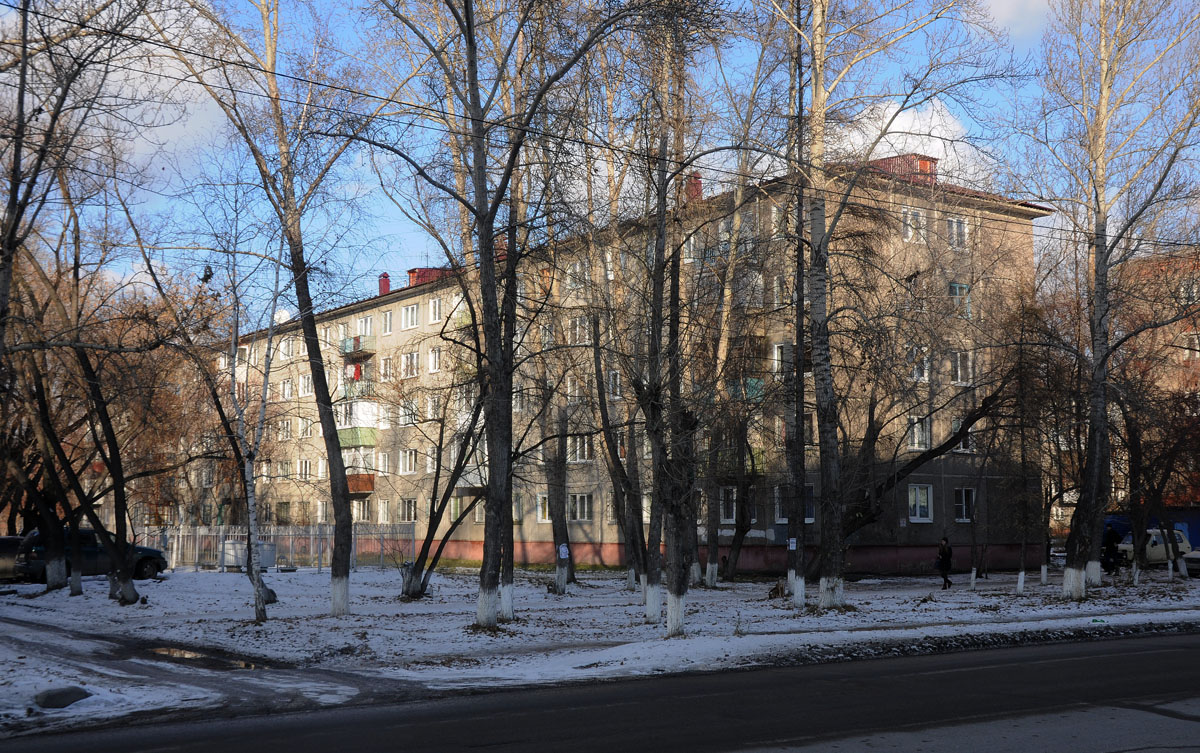Омск, Улица 75 Гвардейской бригады, 1