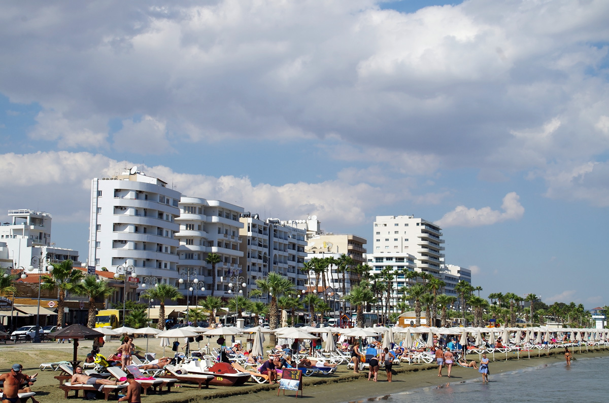 Ларнака, Nikolau Laniti street, 90; Athenon Avenue, 38; Athens / Evathias Pieridou; Athenon Avenue, 8