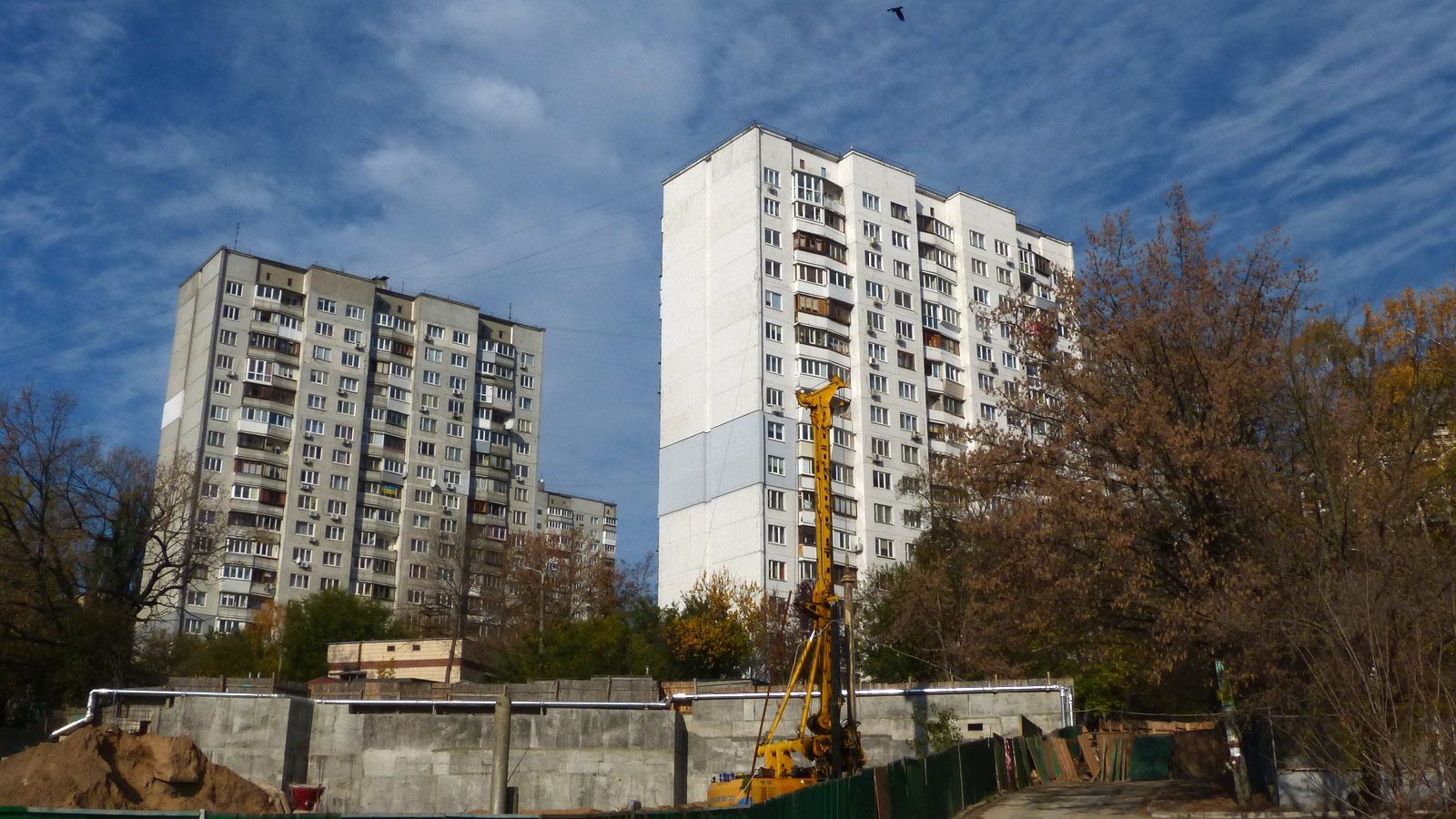 Киев, Голосеевский проспект, 74А; Демеевская улица, 45Б