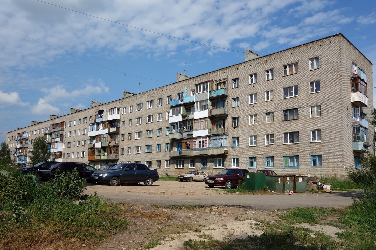Великий Новгород, Новгородская улица, 12