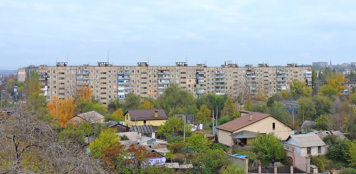 Кривой Рог, Свято-Николаевская улица, 8; Свято-Николаевская улица, 10