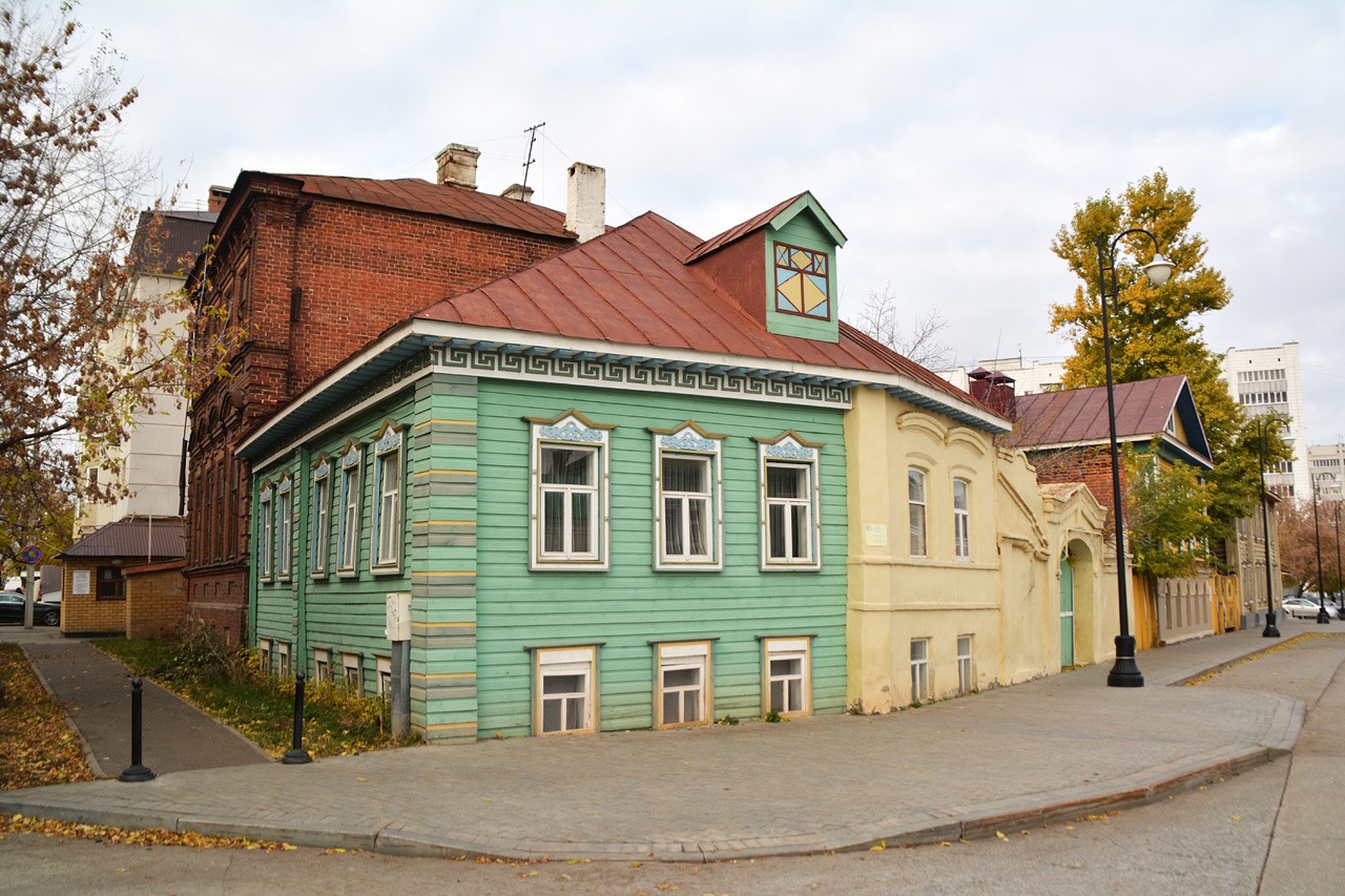 Казань, Улица Каюма Насыри, 12