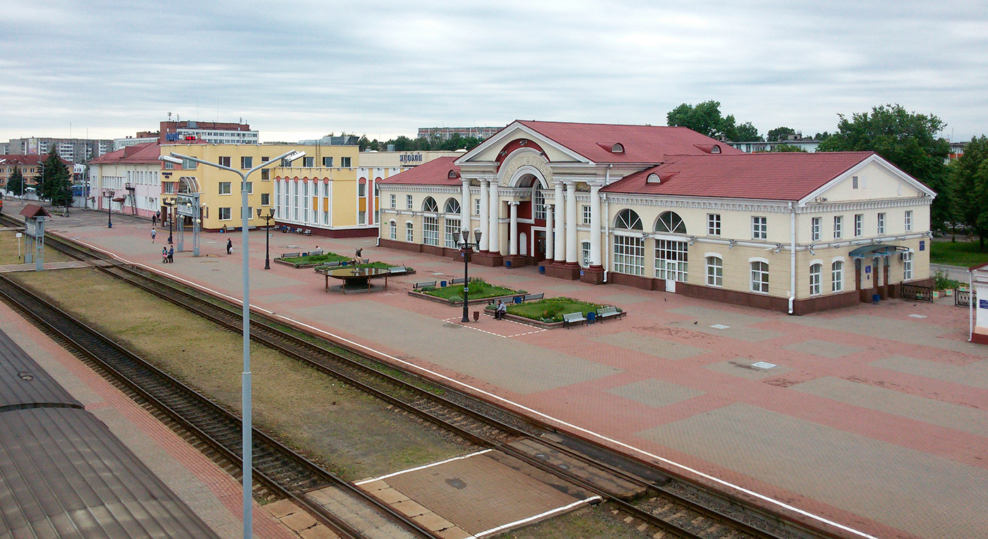 Полоцк, Октябрьская улица, 50; Октябрьская улица, 44