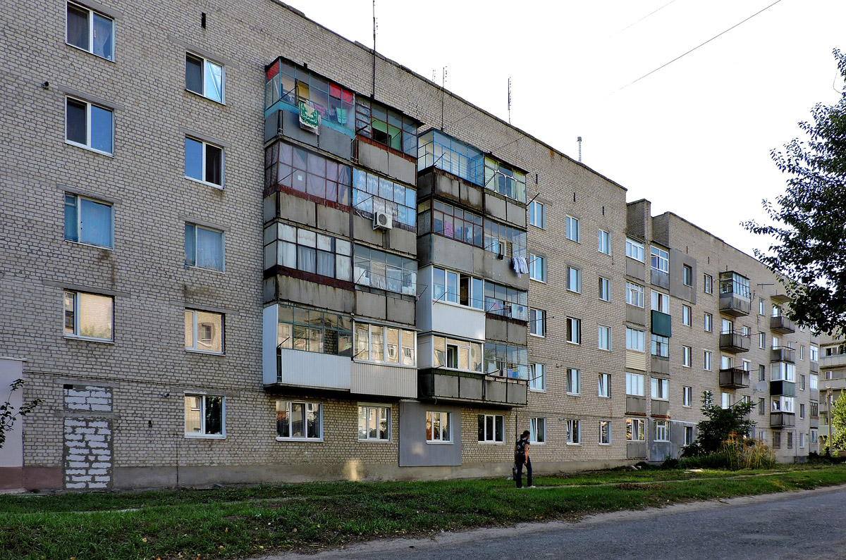 Эсхар, Улица Горького, 15