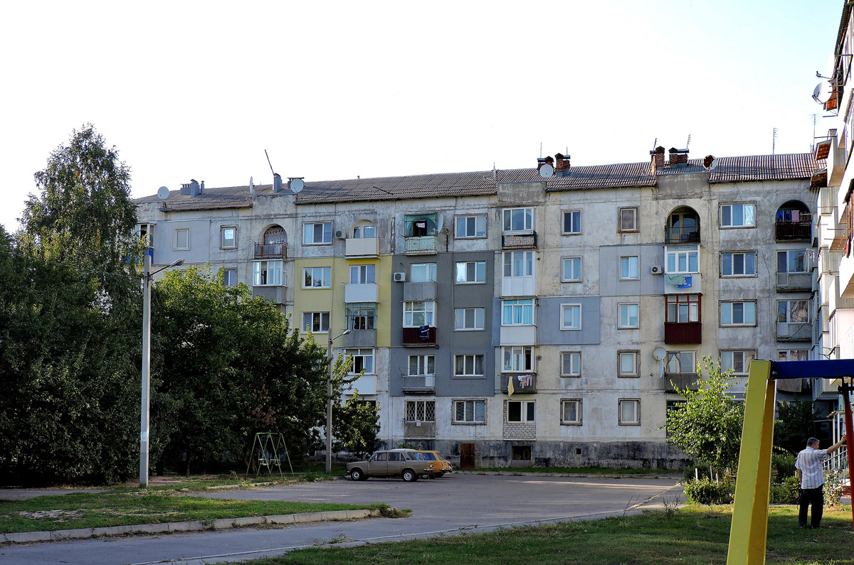 Эсхар, Улица Горького, 15А