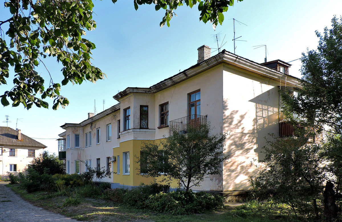 Эсхар, Переулок Мира, 1