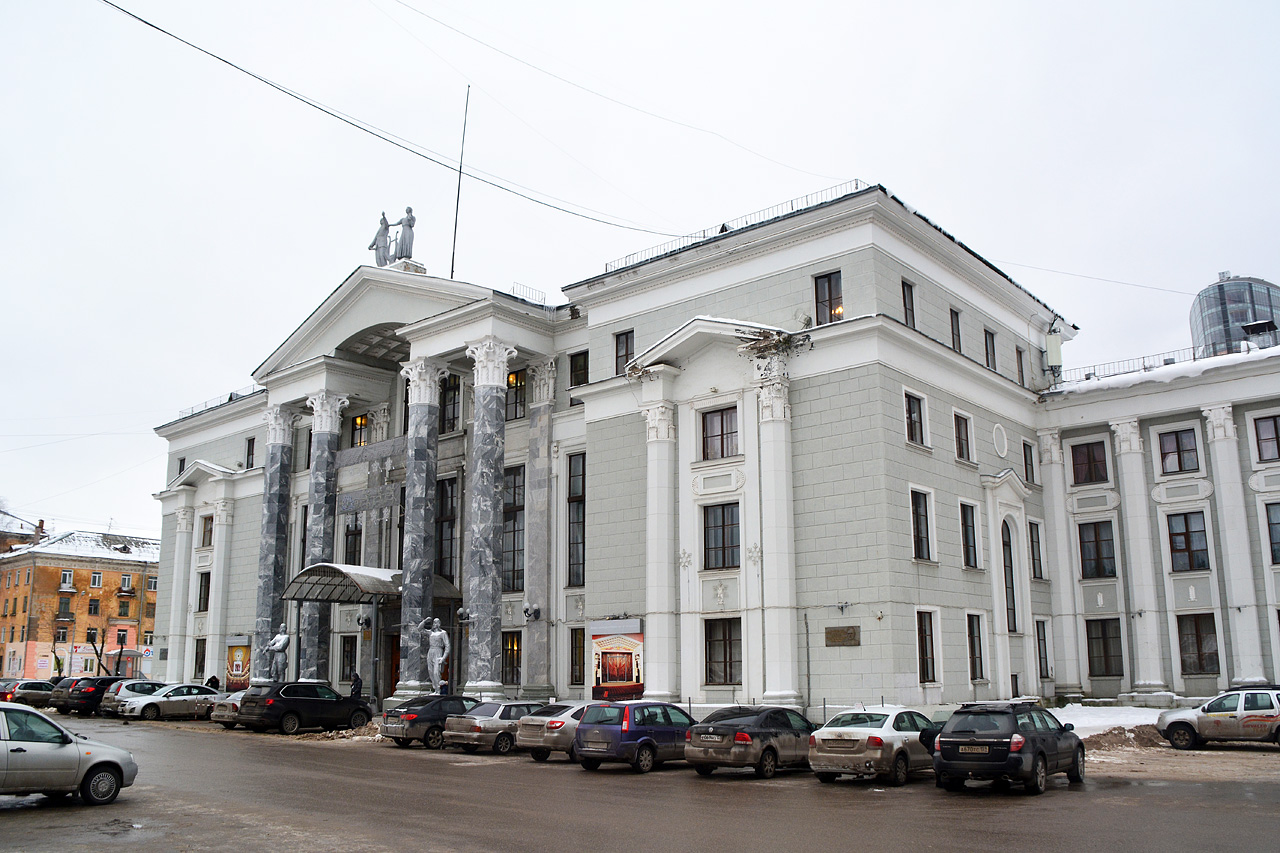 Пермь, Комсомольский проспект, 79
