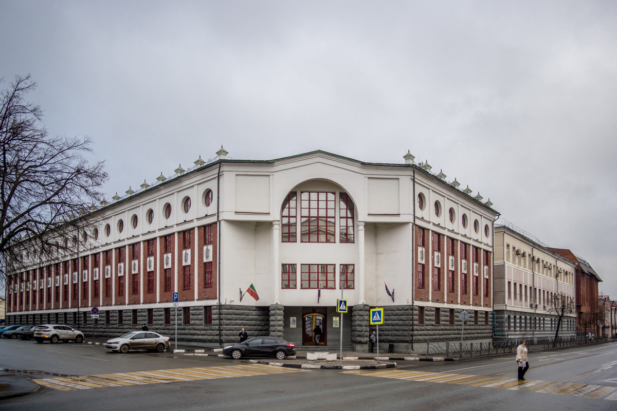 Казань, Улица Карла Фукса, 3А; Улица Карла Маркса, 22