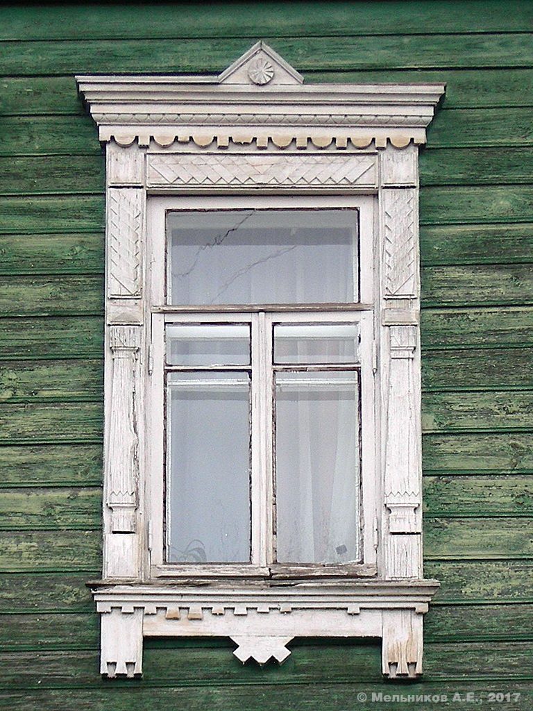 Ivanovo, Улица Батурина, 15. Резные наличники