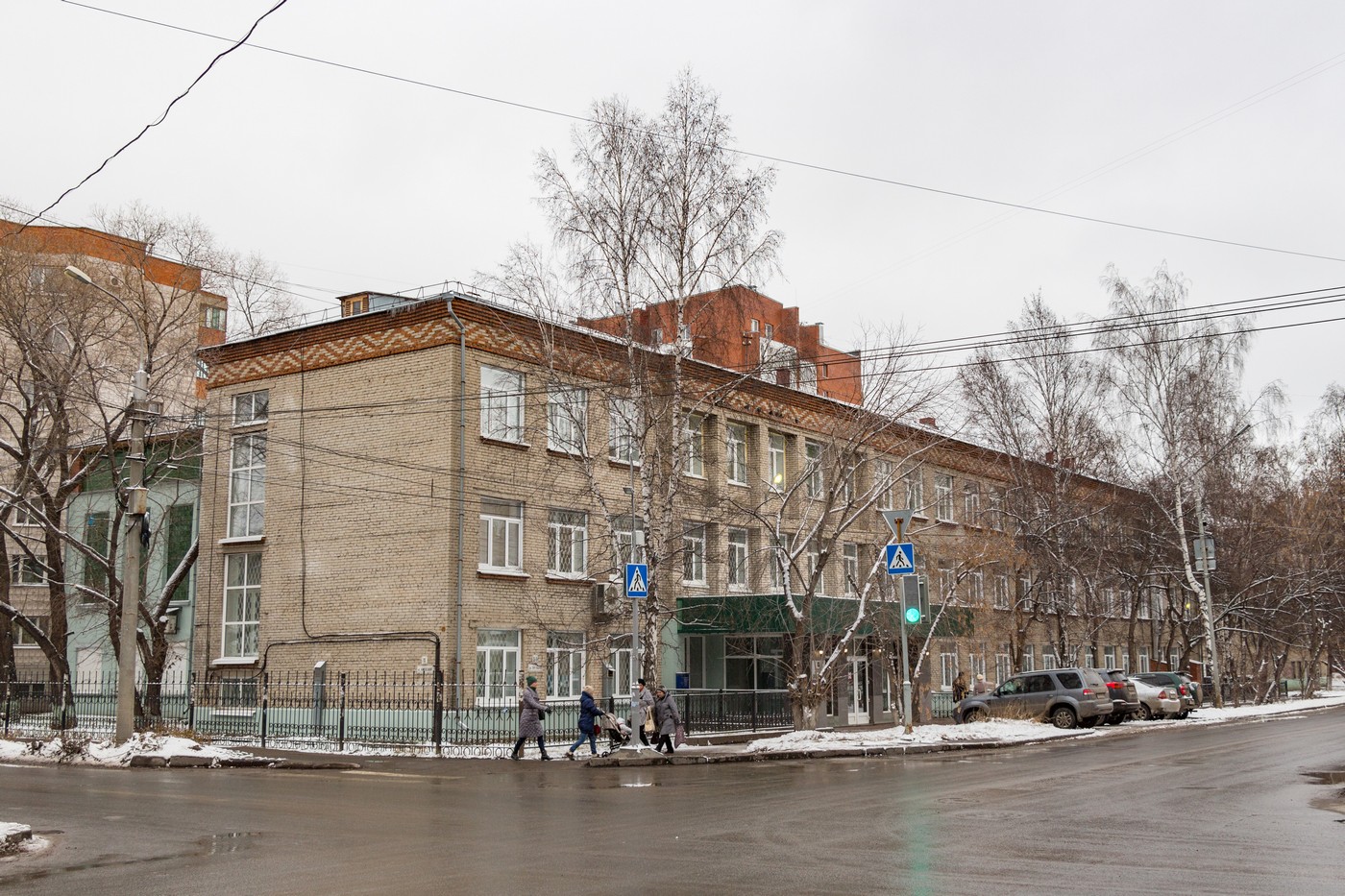 Томск, Улица Карташова, 58 / Киевская улица, 70
