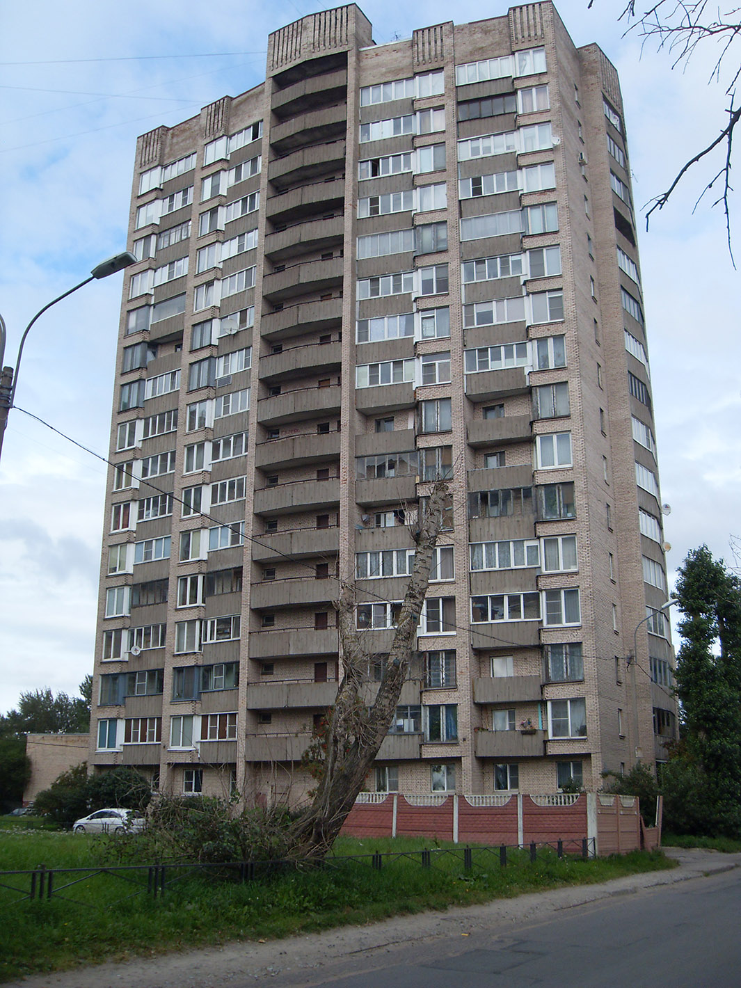 Санкт-Петербург, Канонерский остров, 10