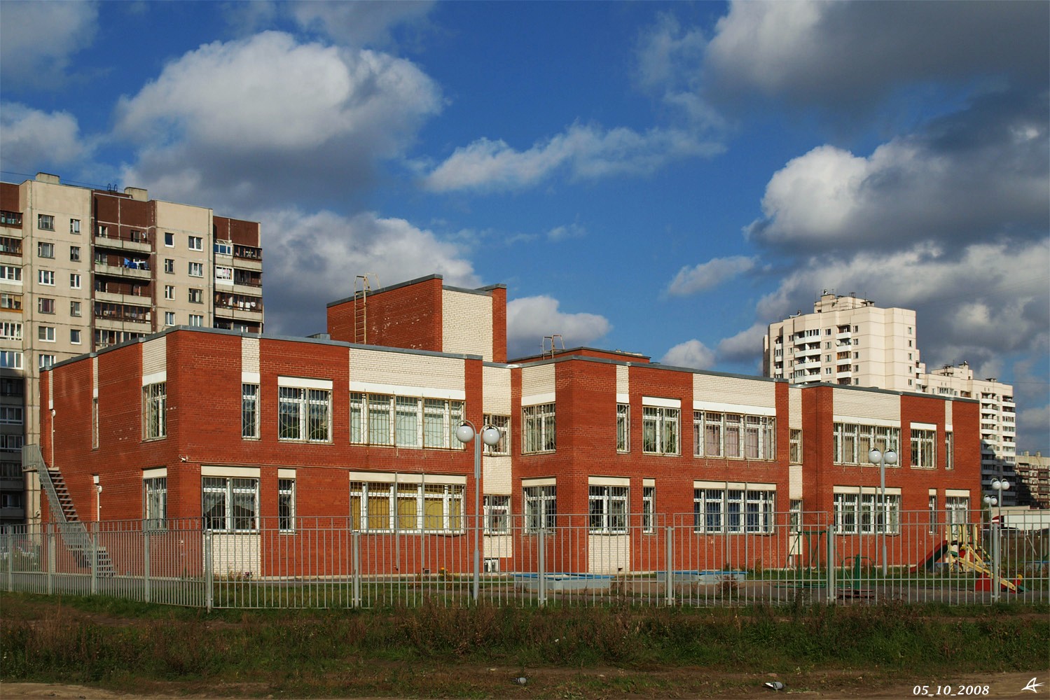 Санкт-Петербург, Новоколомяжский проспект, 3